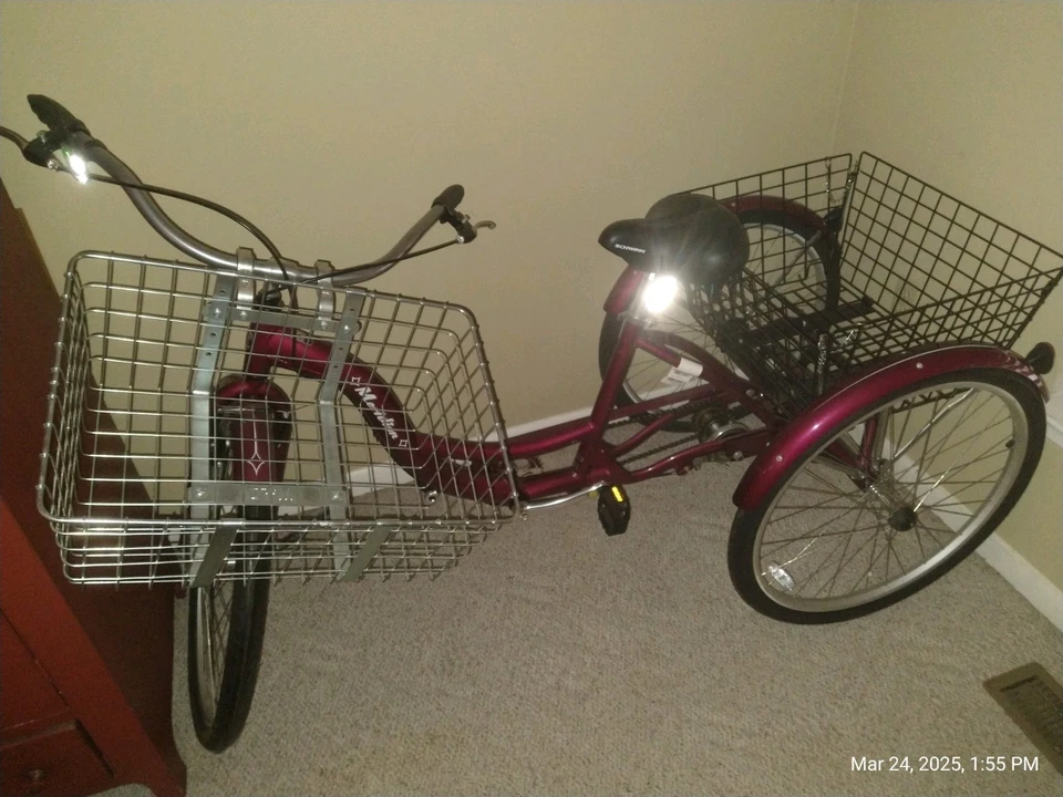 Schwinn S4002 Meridian Adult Tricycle - Black Cherry - Image 2 of 2