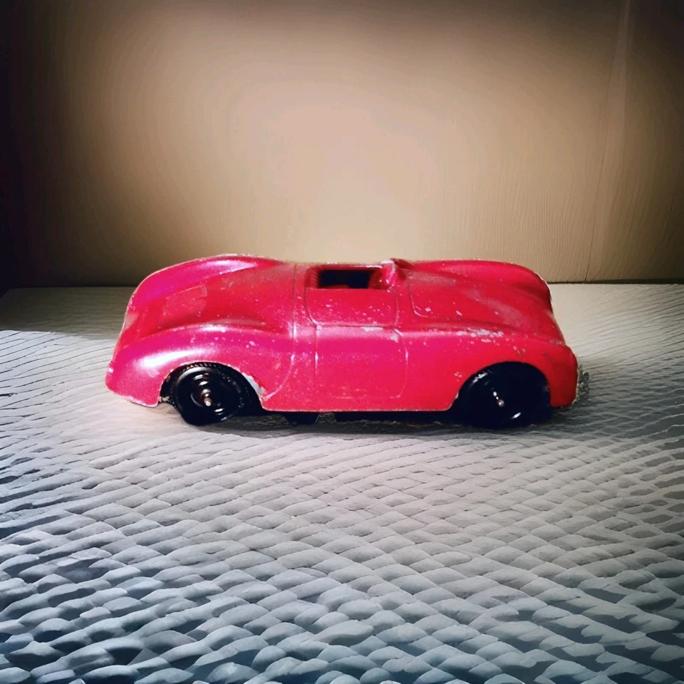 De colección 1959-1964 TootsieToy Porsche 356 Speedster Spyder Rojo Diecast Hecho en... Foto 3 de 4