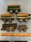 JOY LINE TRAIN SET… ENGINE TENDER 3 PASSENGER CARS… — photo 8