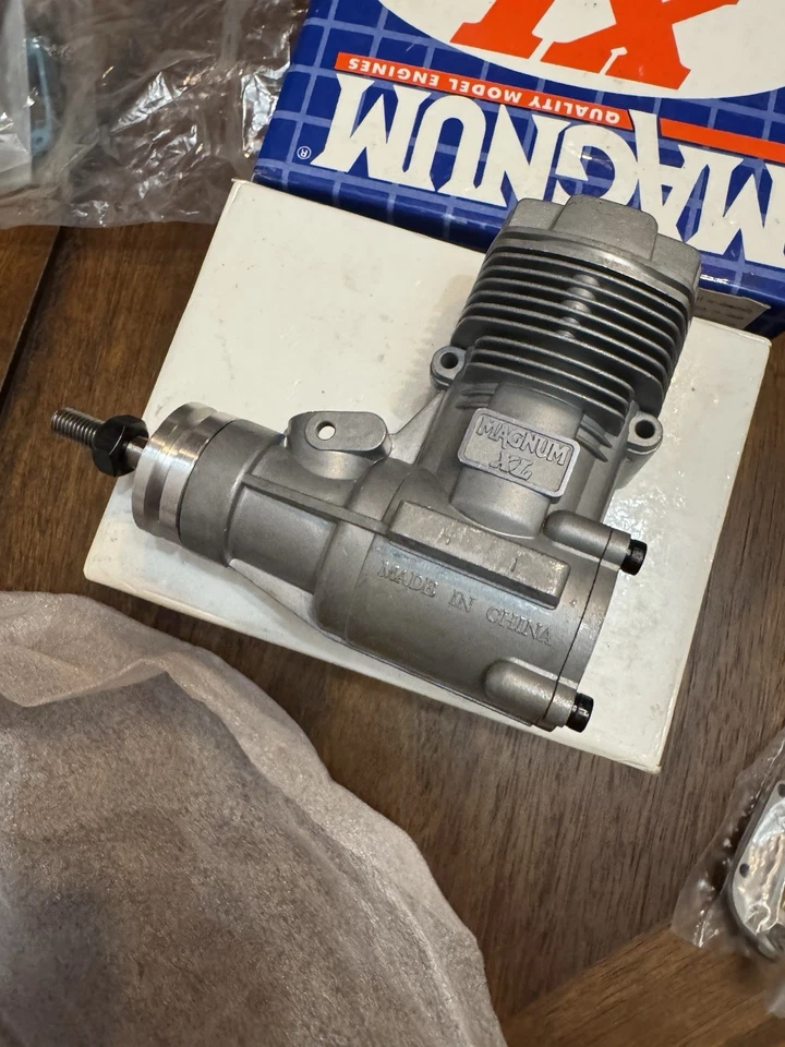 MGNUM XLS40A RC Engine W Muffler (NIB) - Image 3 of 4