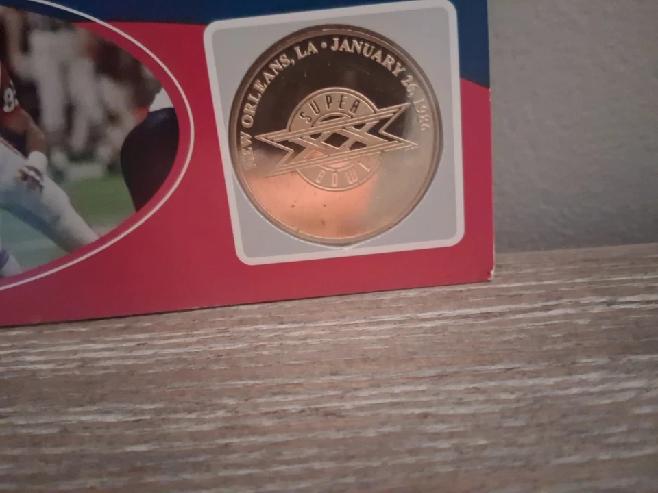 Moneda conmemorativa del Super Bowl XX con postal Jumbo Bears Vs Patriots 1986 Foto 4 de 4