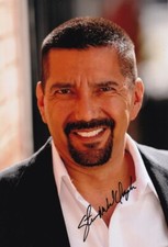 STEVEN MICHAEL QUEZADA signed Autogramm 20x30cm BREAKING BAD in Person autograph