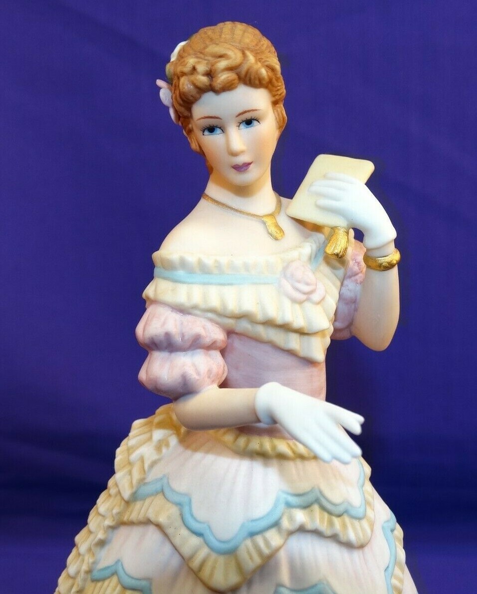 GLAMOROUS VINTAGE LENOX FIGURINE FINE PORCELAIN SCULPTURE THE