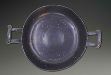 Colonie greche, regione Italia meridionale. Kylix senza stelo. circa IV secolo a.C.