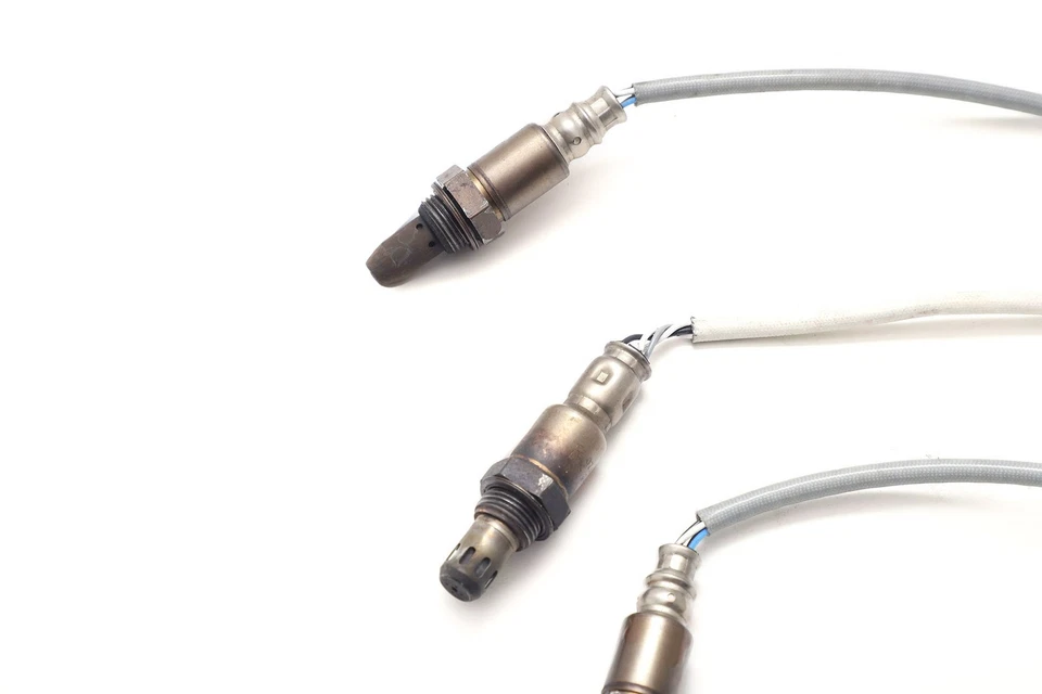 Infiniti FX35 09-11 Sensor de oxígeno térmico aguas arriba/aguas abajo conjunto, B013, OEM, 200 Foto 2 de 4