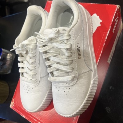 PUMA Women's Carina Sneaker White Size 6