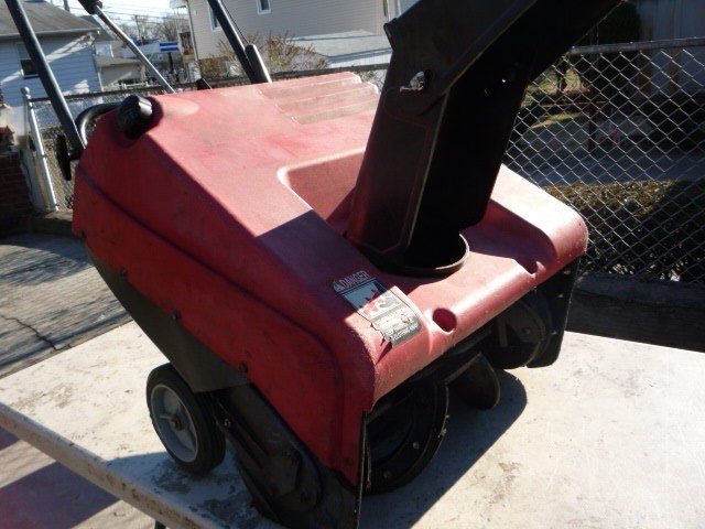 Murray Snowblower Snow Blower Snow Thrower 4.5 HP FOR REPAIR OR PARTS ONLY!