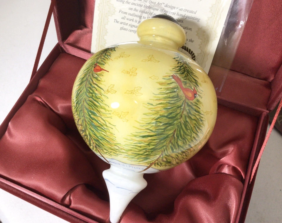 Ne'Qwa Art Collector Ornament Winter Joy Reverse Paint by Michell Palmer 302 Foto 2 de 4