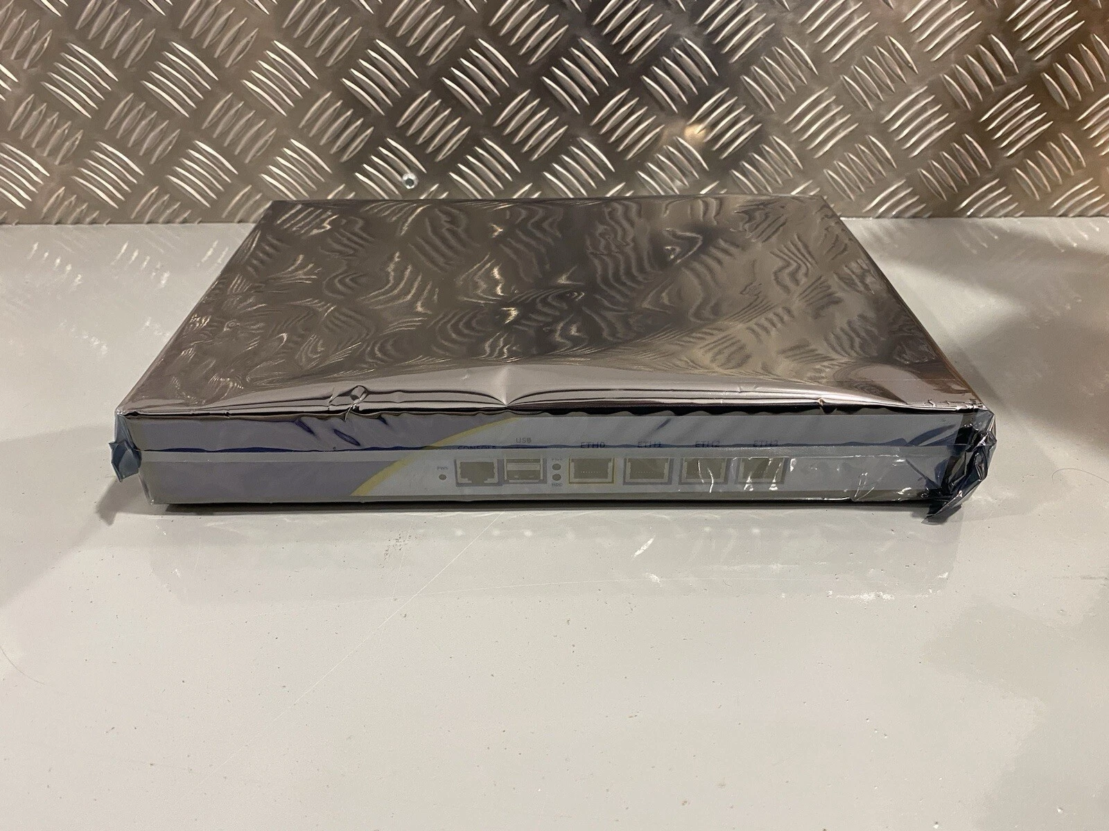 Hunsn Multi Service Control System Firewall, Mikrotik, OPNsense, VPN Brand New 7