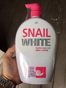 snail white body