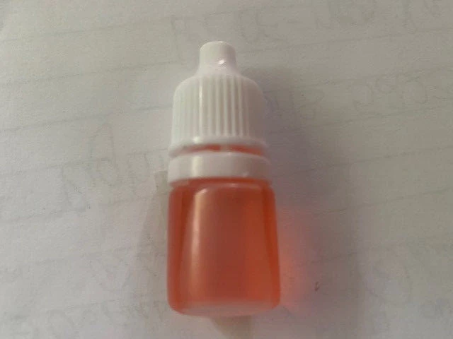 Flujo de soldadura líquido de acero inoxidable Rubyfluid .5 ml excelente para acero inoxidable etc. Foto 2 de 4