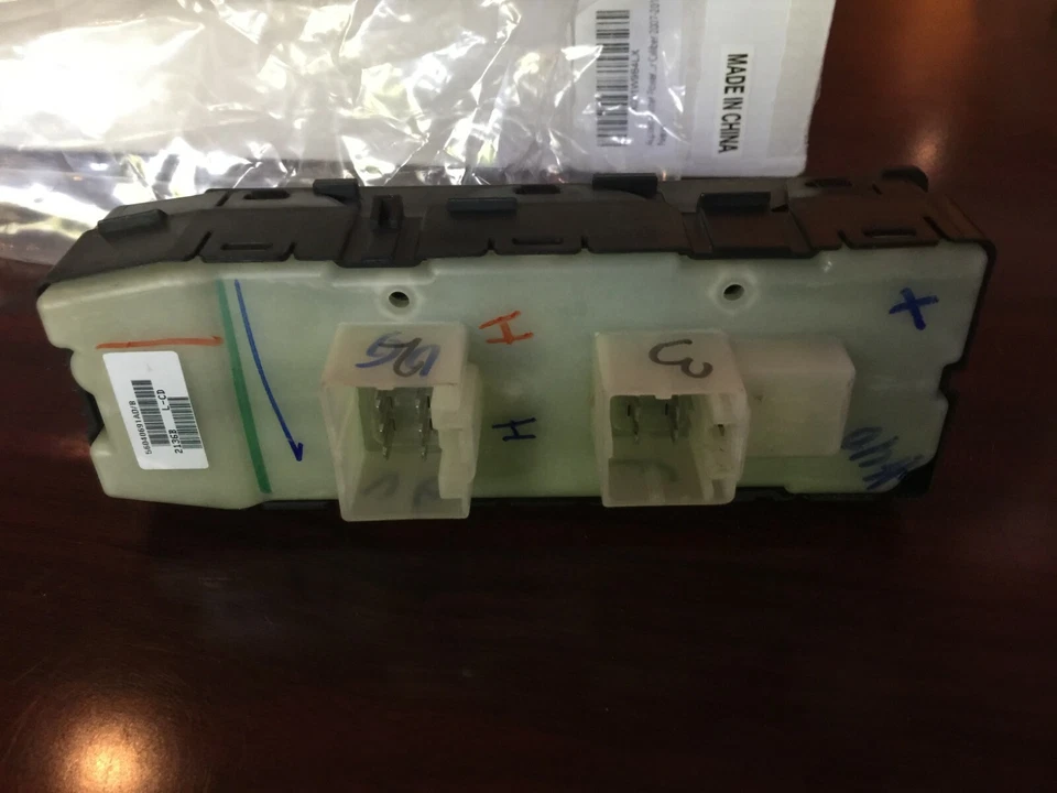 Controlador de ventana eléctrica izquierda izquierda delantera Dorman Master para 07-13 Dakota Avenger Magnum Foto 2 de 4