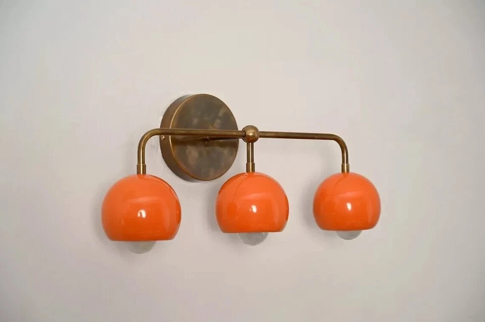 Aplique de pared italiano vintage hecho a mano con pantalla redonda tocador de 3 luces Foto 3 de 4