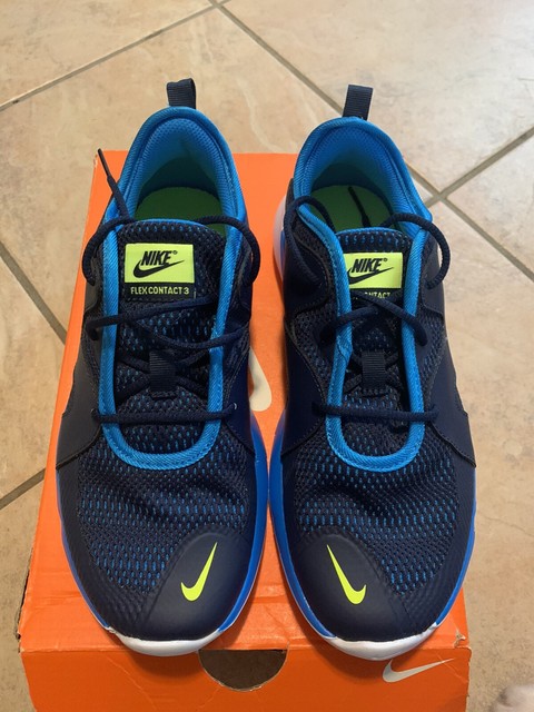 nike school shoes size 3