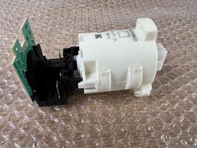 Original Ersatzteil zu Bosch Backofen HEA173 BSO neu Regler 9001339168