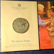 2022 The Royal Mint UK £5 Coin Queen’s Reign Honours & Investitures Uncertified