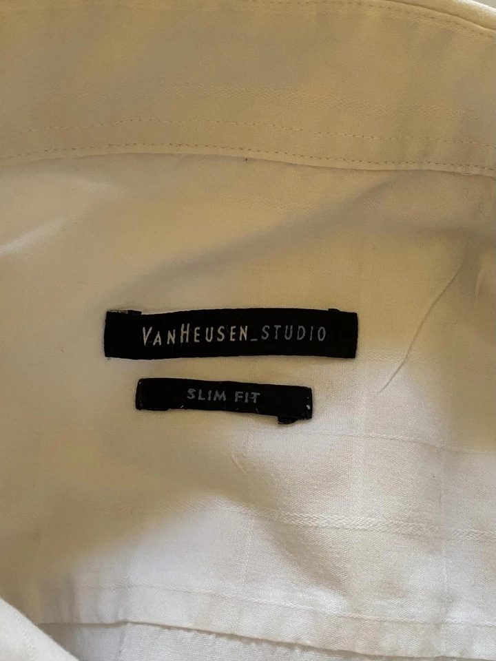 Camisa de vestir blanca ajustada Van Heusen Studio para hombre talla 16-16,5 34/35 Foto 2 de 3