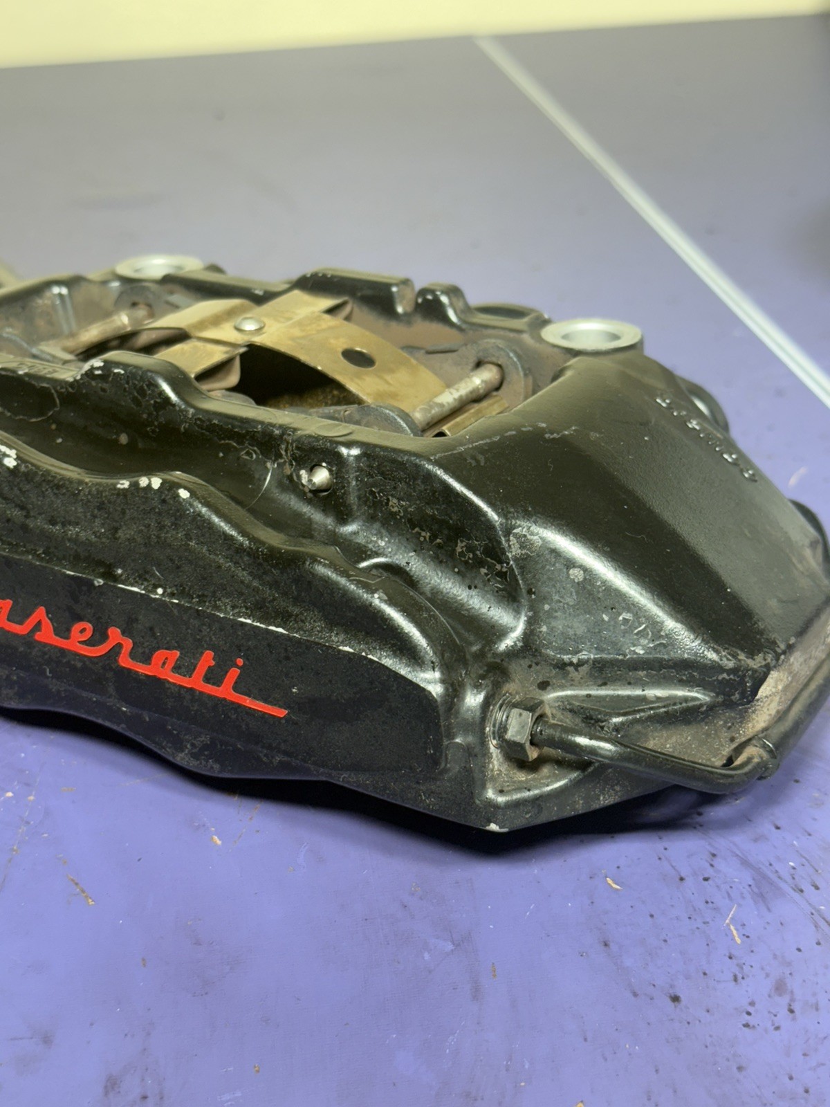 2014-2017 OEM MASERATI GHIBLI BREMBO FRONT BRAKE CALIPER SET 20C34201 / 20C34202