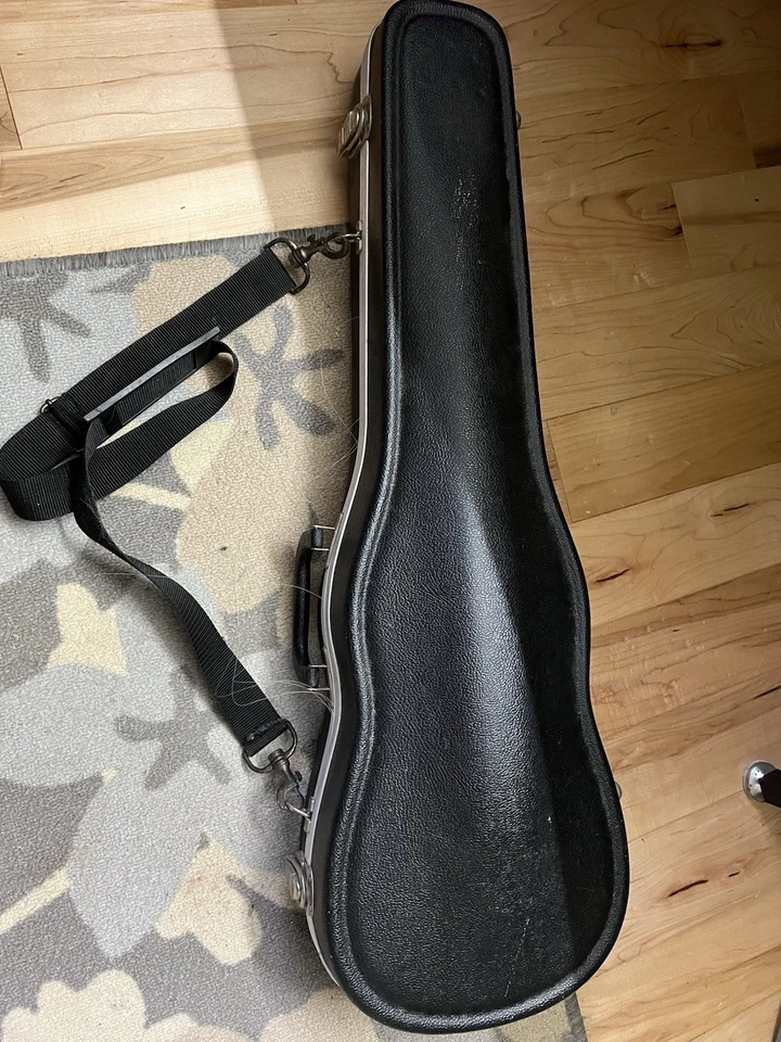 Violín Suzuki Japón Modelo 220 4/4 1993 con estuche rígido, arco de cristal Foto 3 de 4