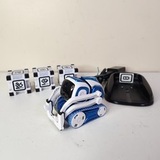 Anki Cozmo App Linked Robot Toy 300-00070 w/ Charging Dock and 3 Cubes White