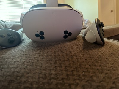 Meta Quest 3S VR Headset