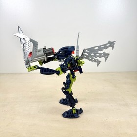 LEGO Bionicle Toa Mahri Hahli (8914)  - COMPLETE