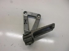 Kawasaki ZX-9R ZX900B Ninja Fußrastenhalter mit Fußraste (2) hinten links Sozius