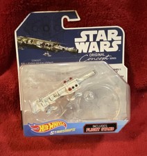Hot Wheels Star Wars Starships Concept Millennium Falcon 2001 w/ Flight Stand