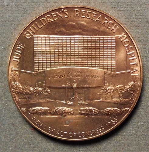 Danny Thomas, Humanitarian, 1983, Bronze, 38mm, uncirculated, U.S. Mint Medal, B - Picture 2 of 2