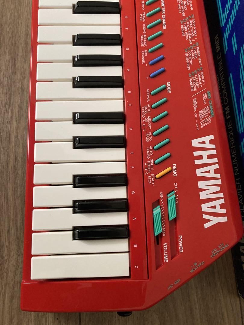 Yamaha SHS-10R shoulder keyboard Shorkey RED w/Box accessory Yamaha SHS-10R shoulder keyboard Shorkey RED w/Box accessory