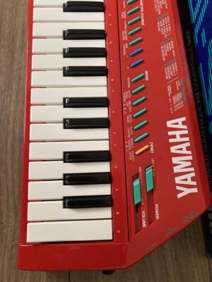 Yamaha SHS-10R shoulder keyboard Shorkey RED w/Box accessory Yamaha SHS-10R shoulder keyboard Shorkey RED w/Box accessory