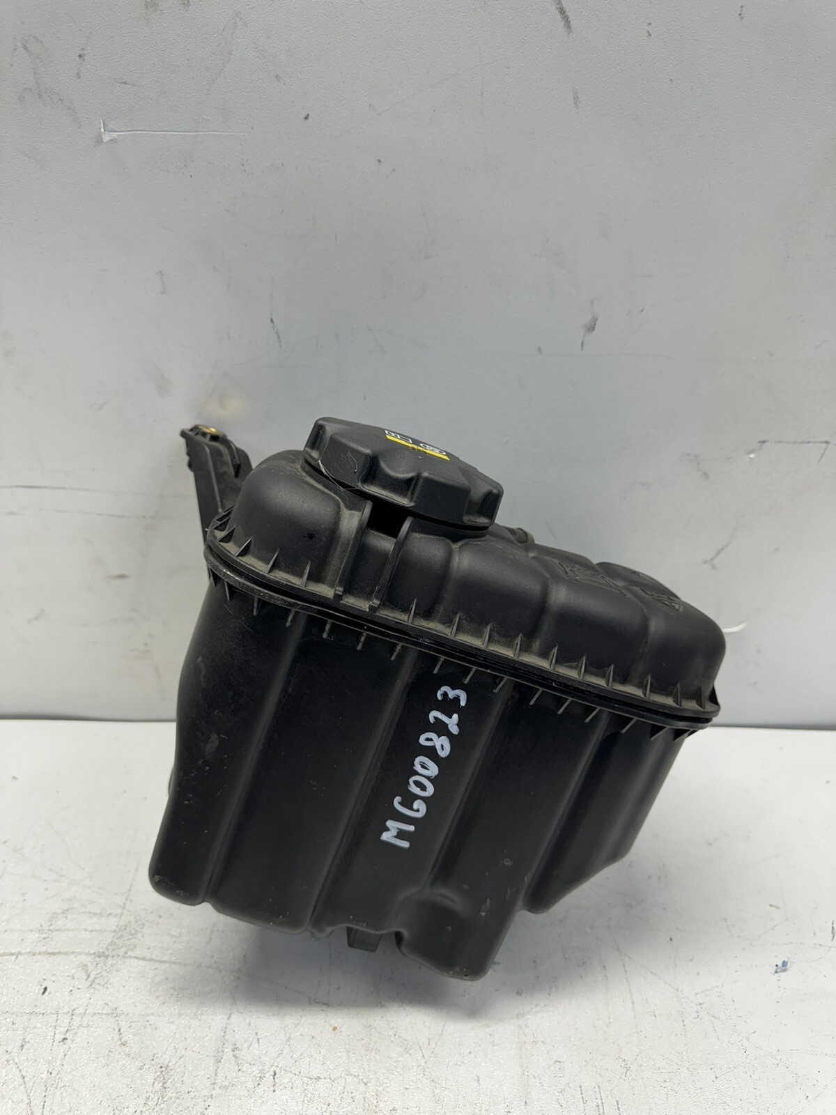 BMW 2016 M4 12k OEM Low Miles WOW Radiator Expansion Tank 