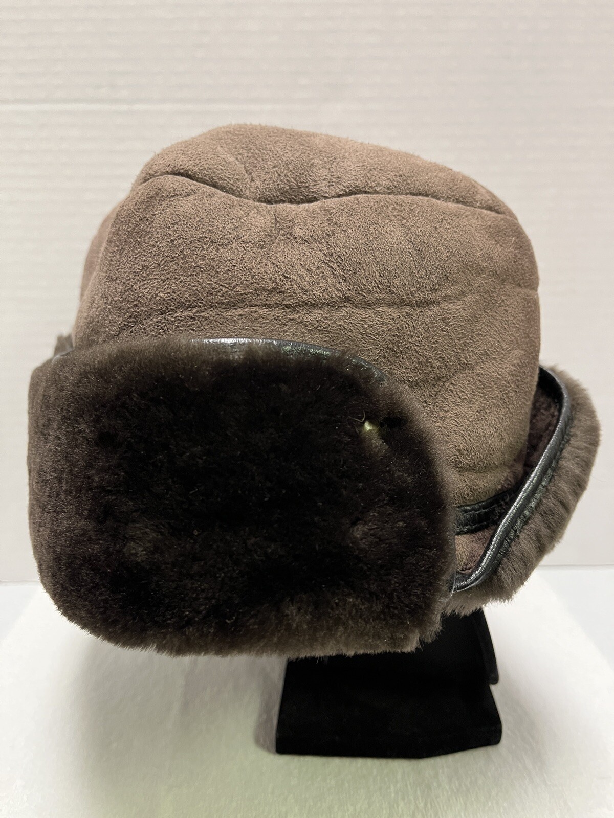 Trapper hat size medium snap button ear flaps fur - image 2