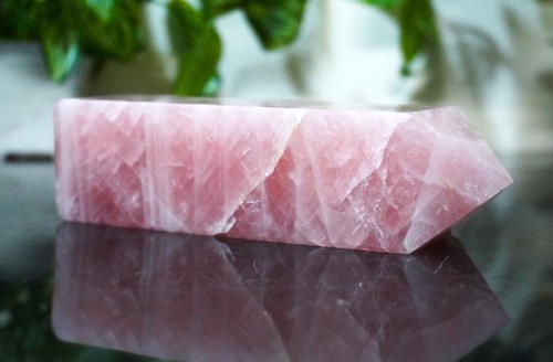 Grande tour obélisque pointe polie de guérison pierre quartz rose rose 200 mm luxe - Photo 6 sur 9