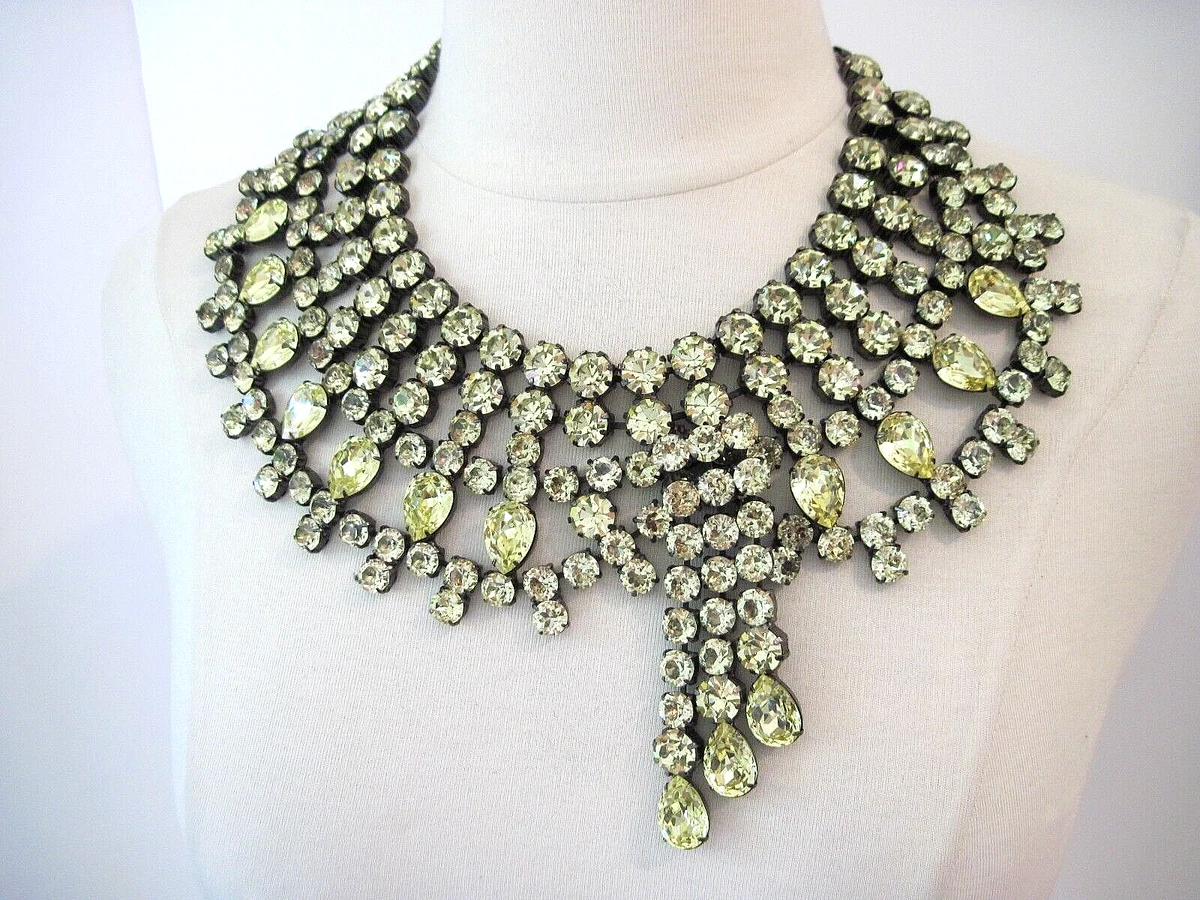 Crystal statement sale necklace