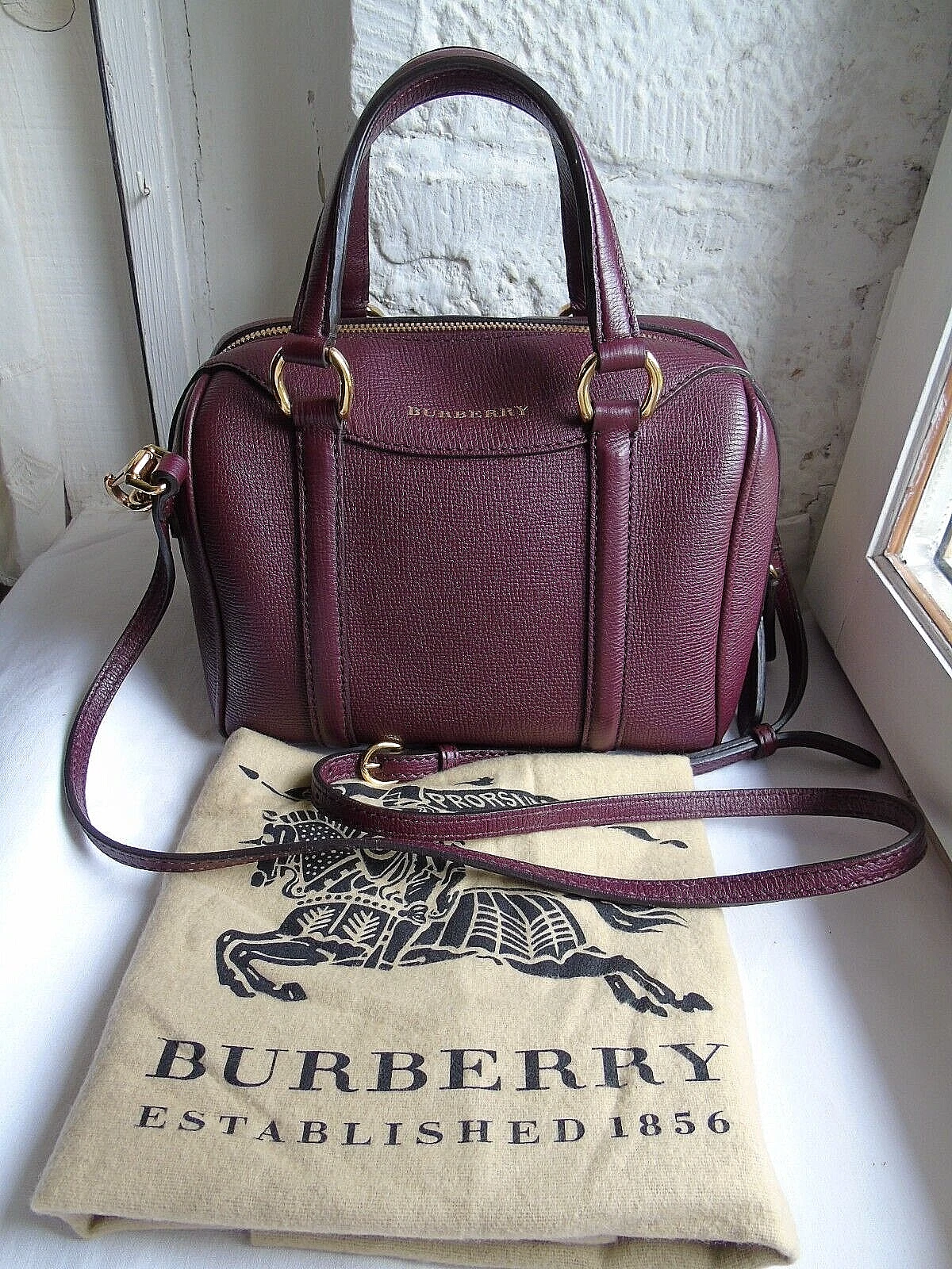 Borsa a croce da donna autentica Burberry in pelle maniglia usata buone condizioni