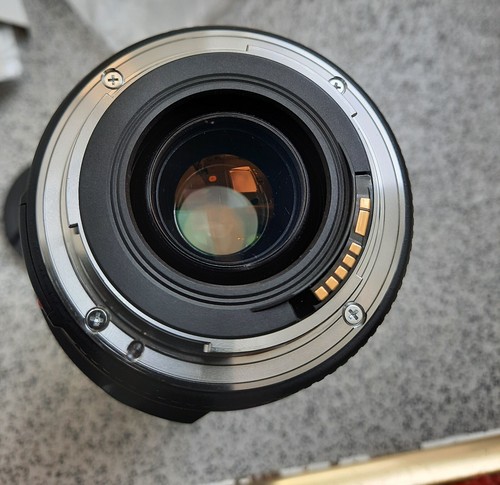 Boxed Canon EF 70-300mm 1:4-5.6 IS USM Image Stabilizer Lens for- Canon EOS DSLR - Picture 10 of 15