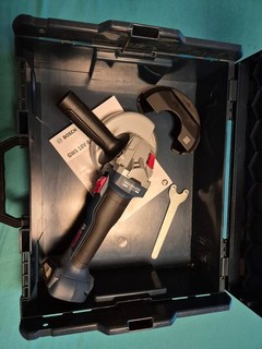 Bosch Professional Winkelschleifer GWS 18v 8 inkl L Boxx inkl Garantie