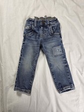 Genuine Kids OshKosh Jeans Toddler 2T Blue Skinny Fit Denim Patch Pull On