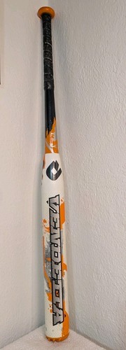 Batte Softball Demarini Vendetta C6 – 33 Pouces / 21 Oz, Composite Carbone