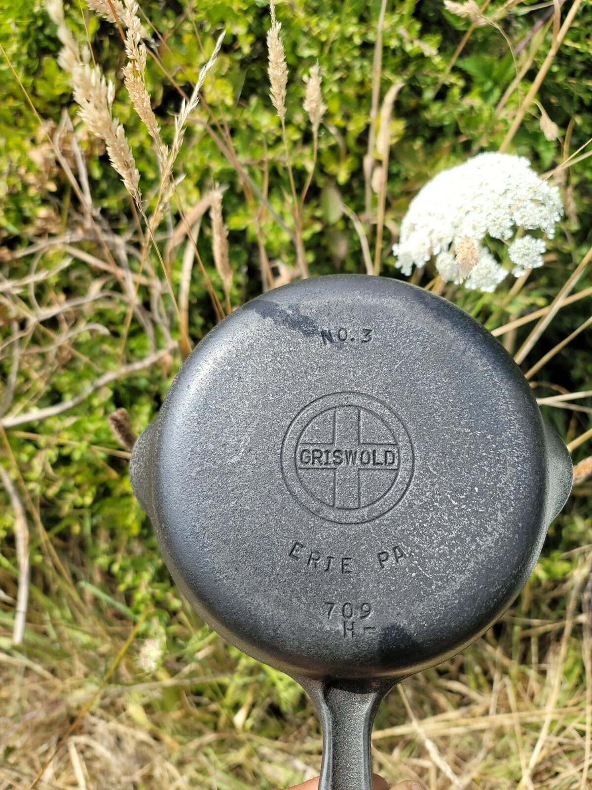 Super Smooth Antique Griswold #3 Skillet - Old Griswold Cast Iron Cookware !
