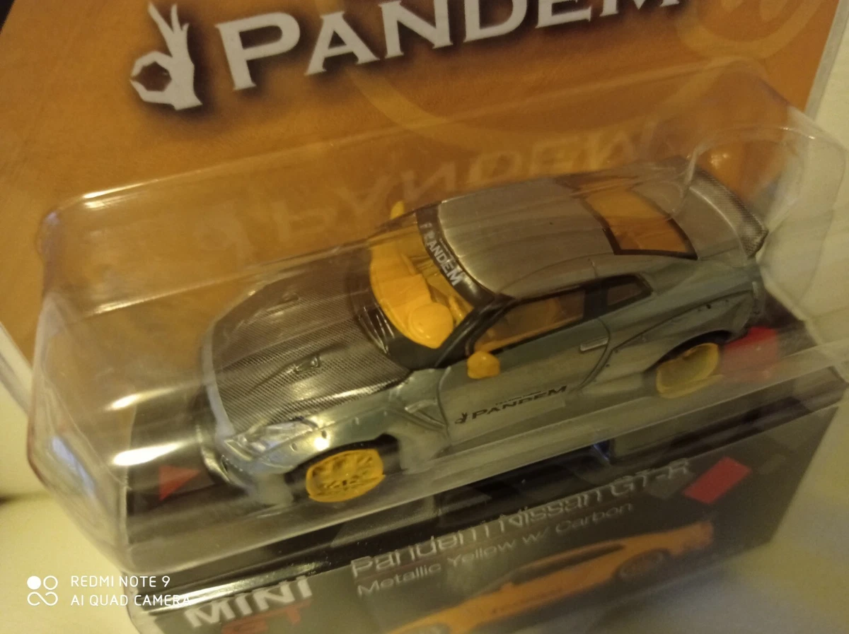 珍しい MINI メタリックイエロー GT-R Nissan Pandem GT ミニカー