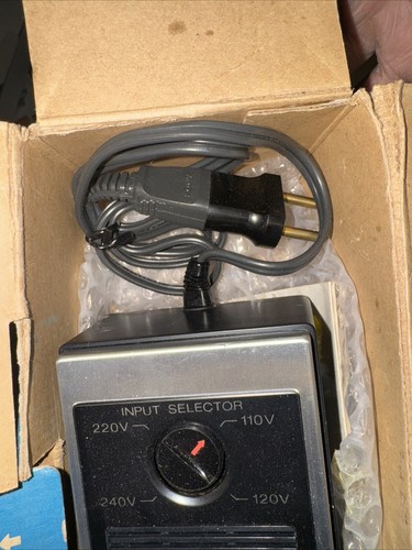 Adattatore di alimentazione originale Sony AC-122 110-127-220-240 VAC a 4,5-6-12 VDC Giappone - Foto 4 di 6
