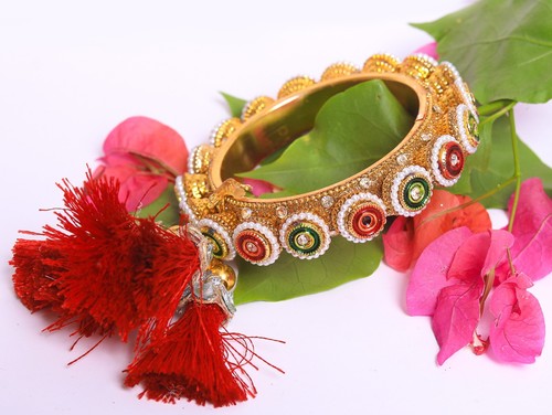 Bangle Style Rakhi for Bhabhi/Sister/Niece Bracelet Rakhi with Roli Chawal/Card - Picture 4 of 9