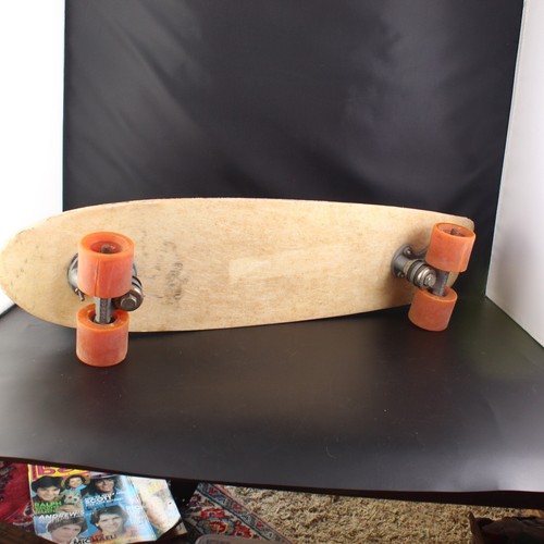 VTG Fiberglass Skateboard 1970’s Surfer Magazine Deck for Restore Repair Display - 第 4/8 張圖片