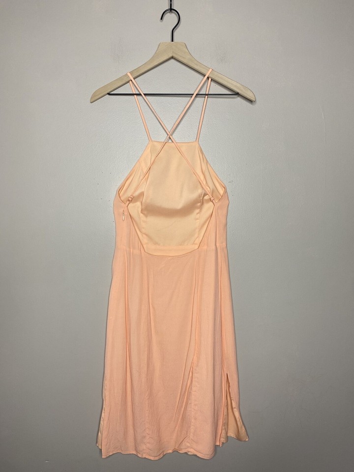 Lovers + Friends Women’s Size XS Coral Criss Cross Open Back Halter