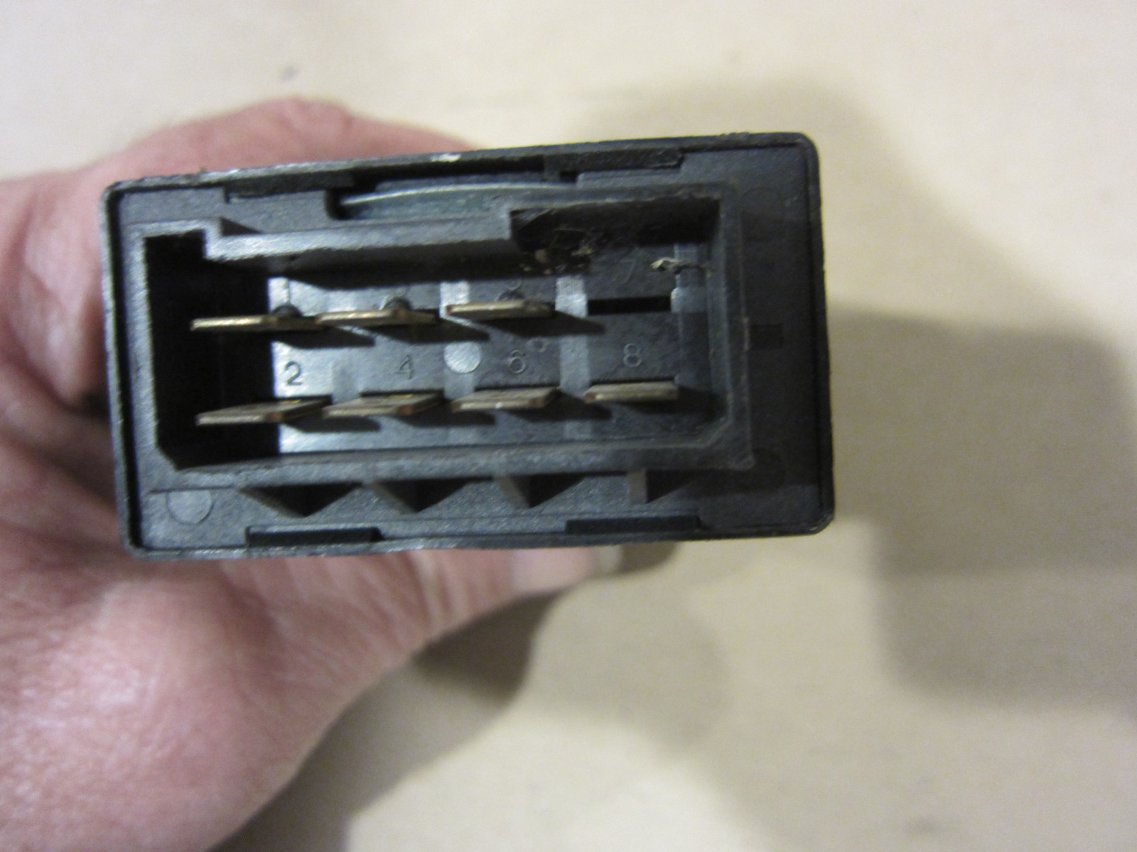 Ferrari Testarossa - Seat Belt Control Unit/ ECU (USED) - Part # 133198