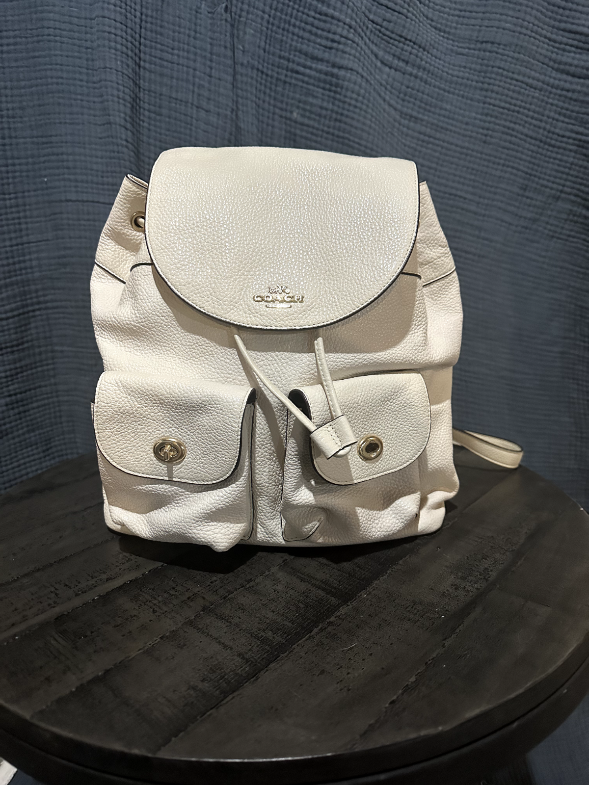 COACH Cream Leather Backpack – Stylish & Durable Designer Bag