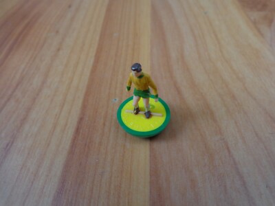 Équipe De Football Subbuteo Vintage Norwich City - Set Complet Léger Réf. 709 - Collection