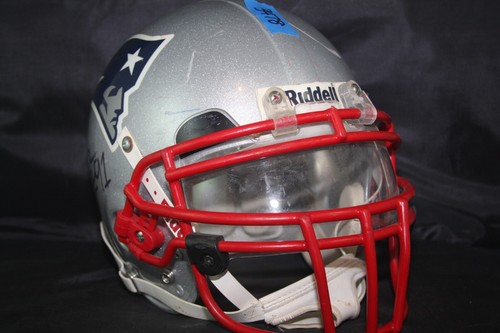 2009 Game Used Myron Pryor New England Patriots PHOTO MATCHED Football Helmet - Bild 8 von 11